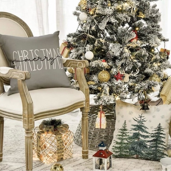 Holiday Decorative Pillow Covers 4 Pieces Winter Christmas Pillow Cases - Picture 2 of 11